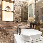 Ginex Luxury Suite, * Trani