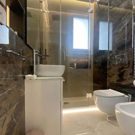 アパート Ginex Luxury Suite,