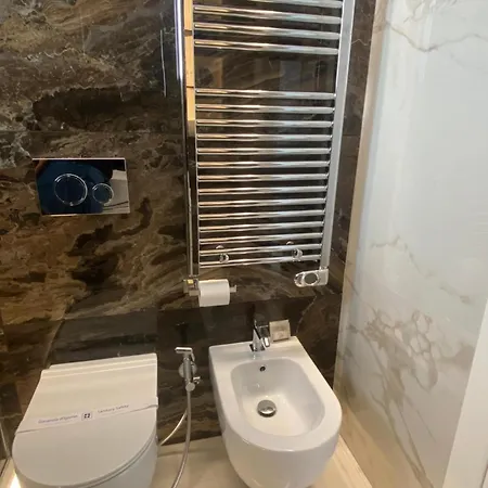 Ginex Luxury Suite, * トラーニ