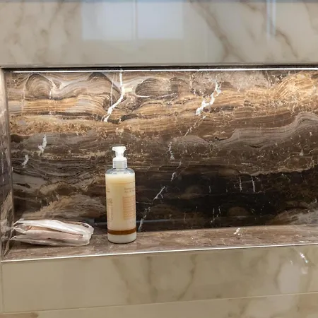 アパート Ginex Luxury Suite, *