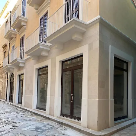 Ginex Luxury Suite, アパート *