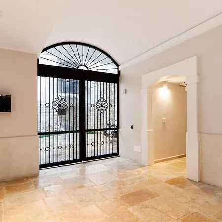 아파트 Ginex Luxury Suite, *