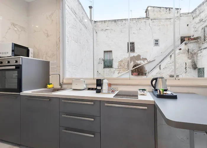 Ginex Luxury Suite, *